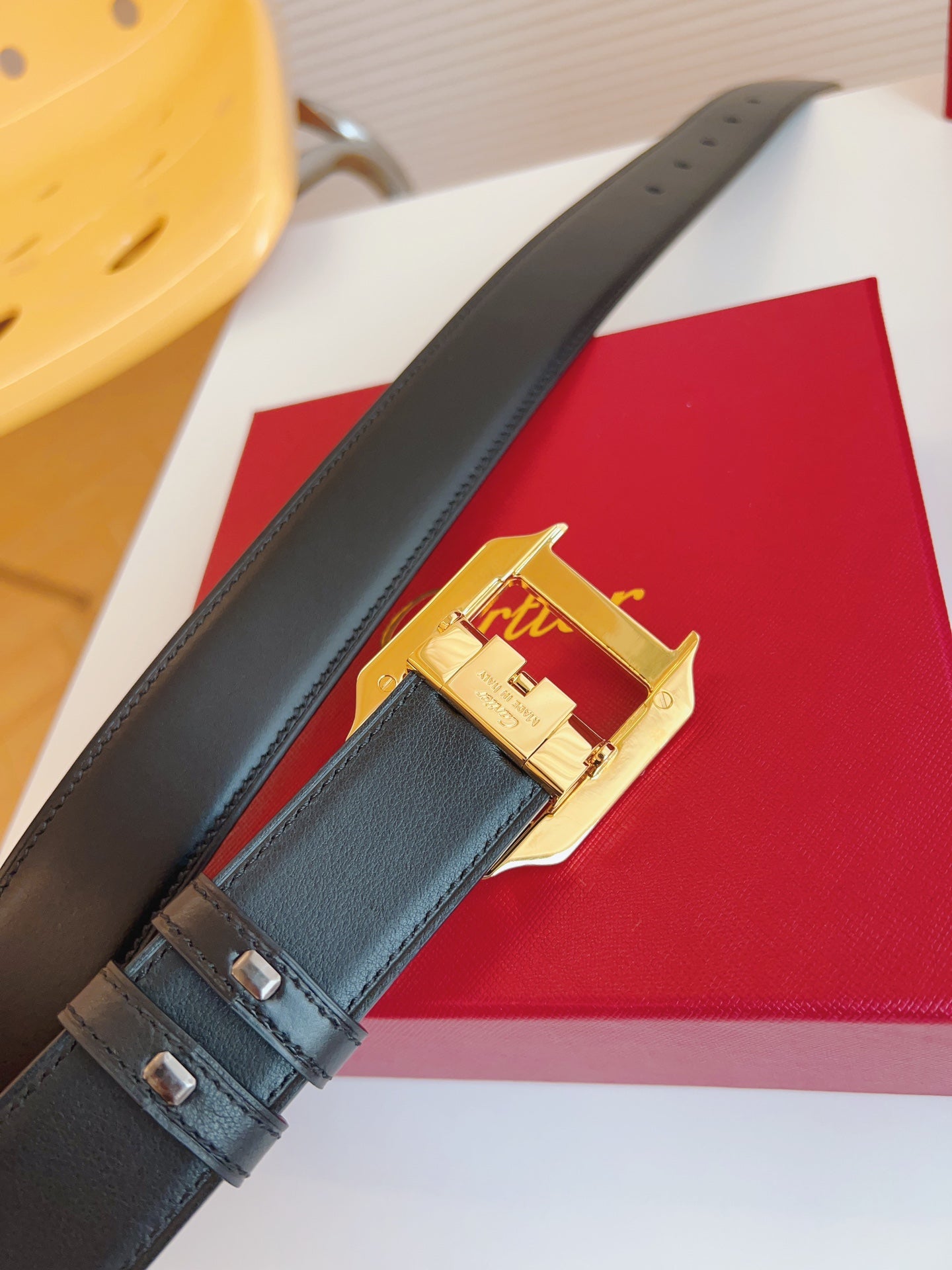 155RK248PDE Stylish  High quality belt With full package