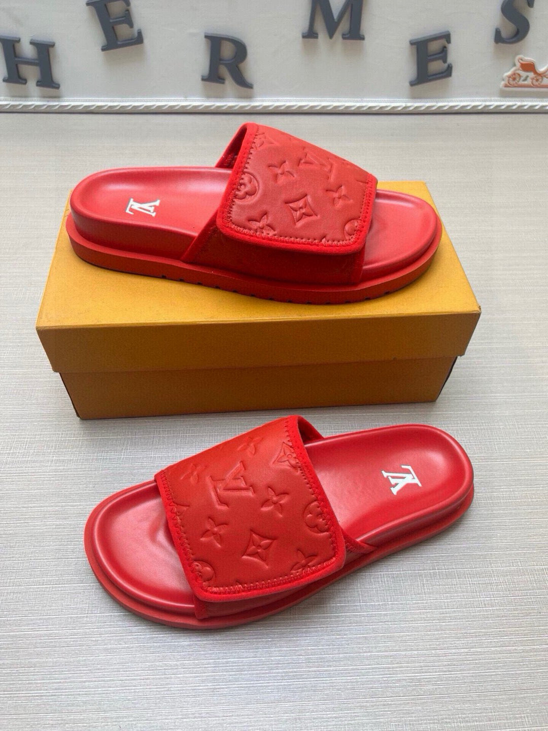 5QE5ZDE Stylish Slippers