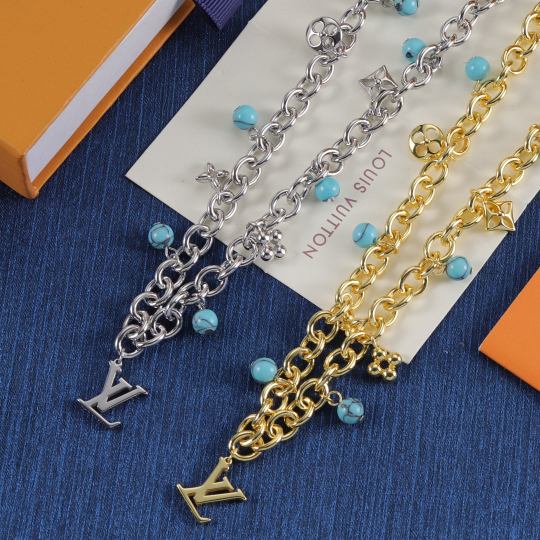 175RE33XDE Stylish Necklaces