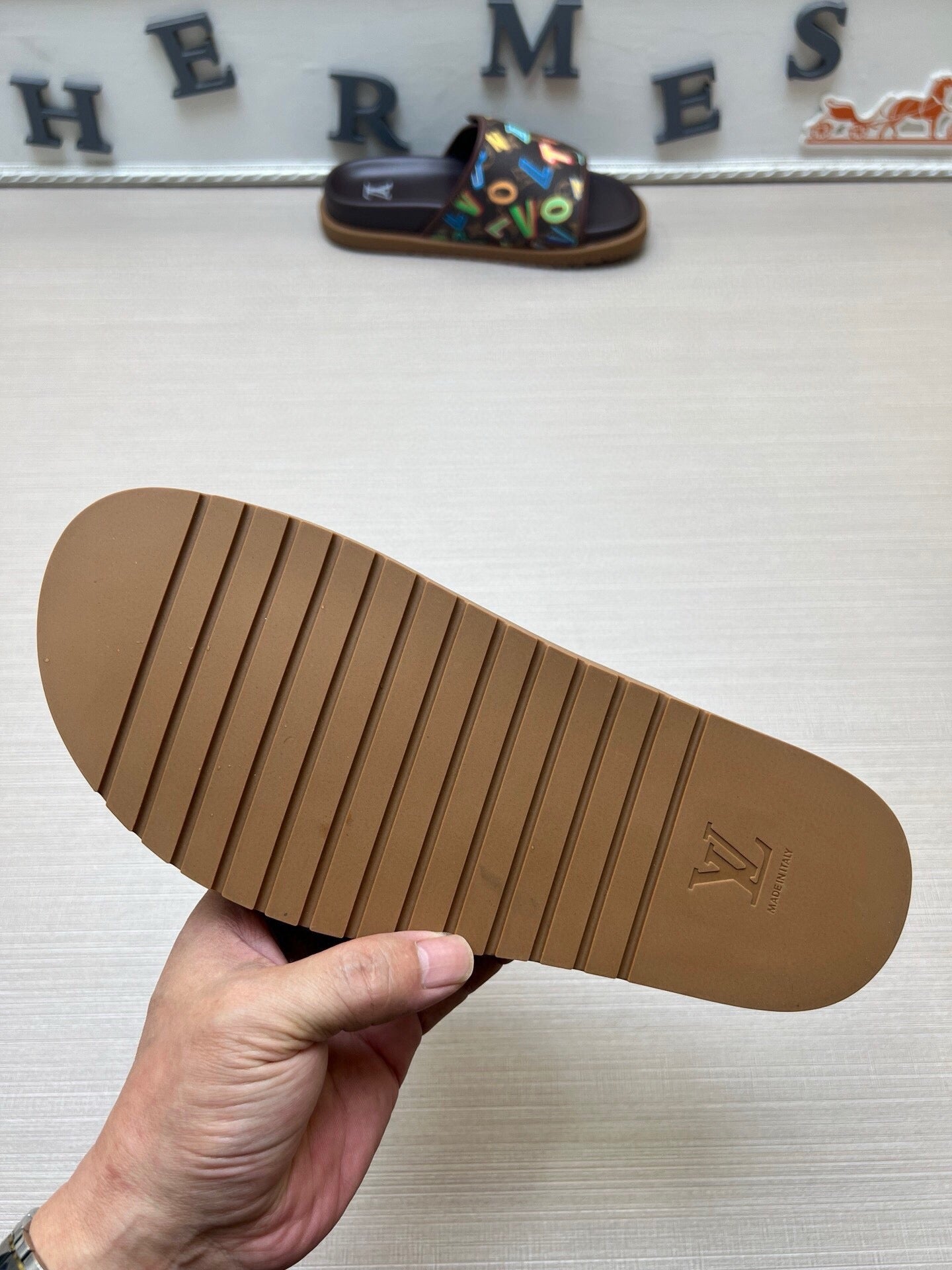 5WE247ZDE Stylish Slippers