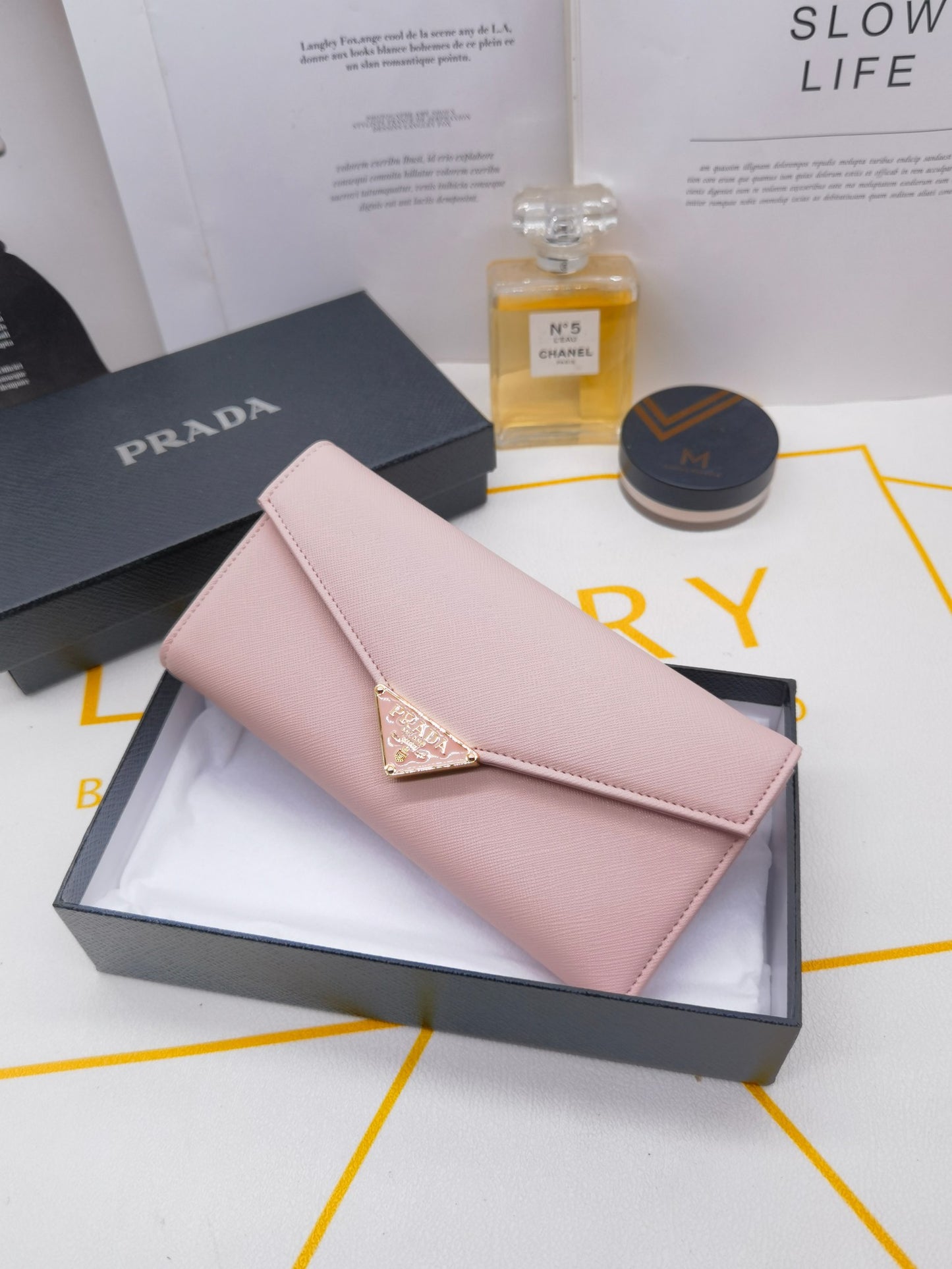 15RP87BDE Stylish leather bag