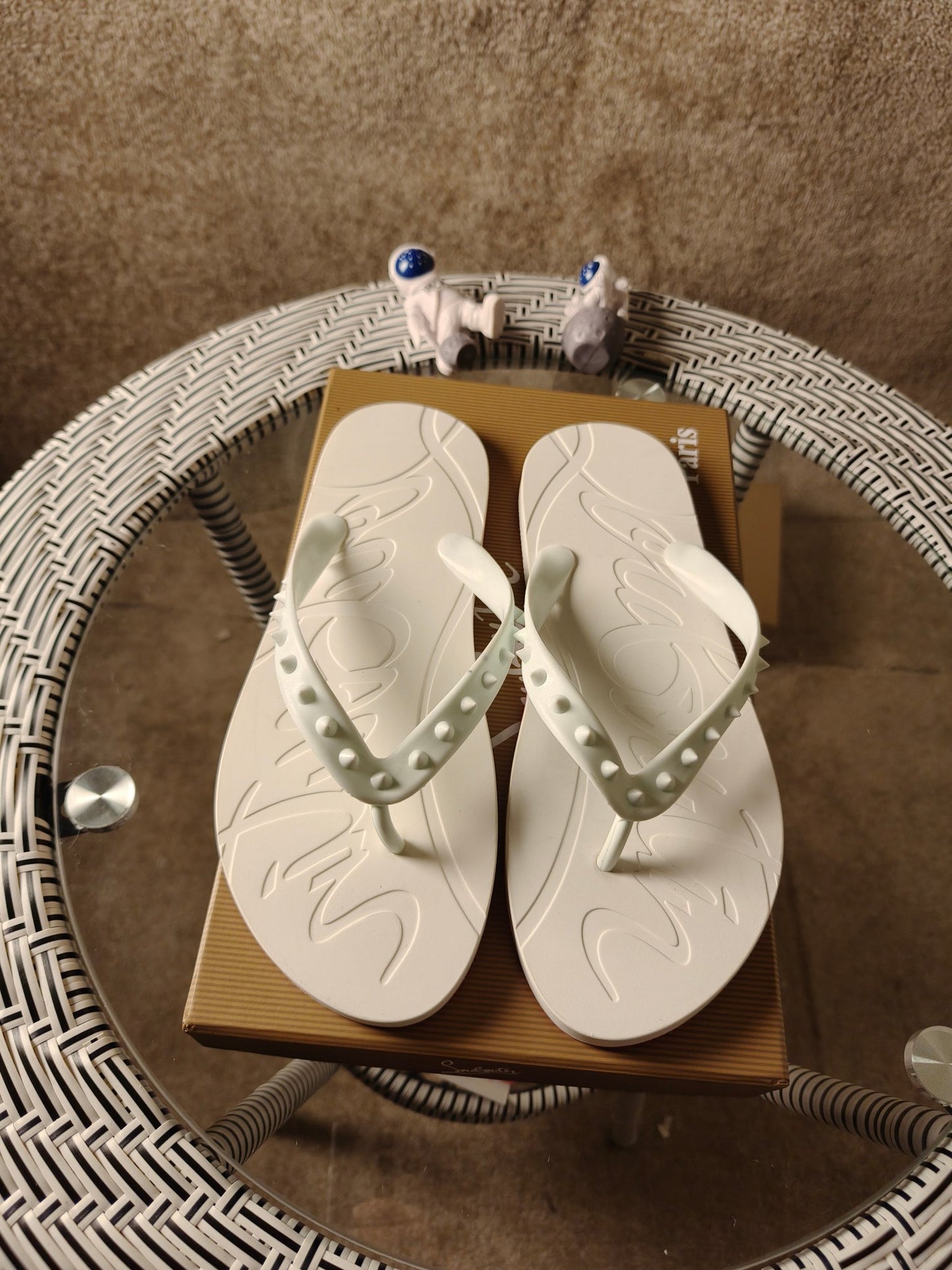 J4A13ZDE Stylish Slippers