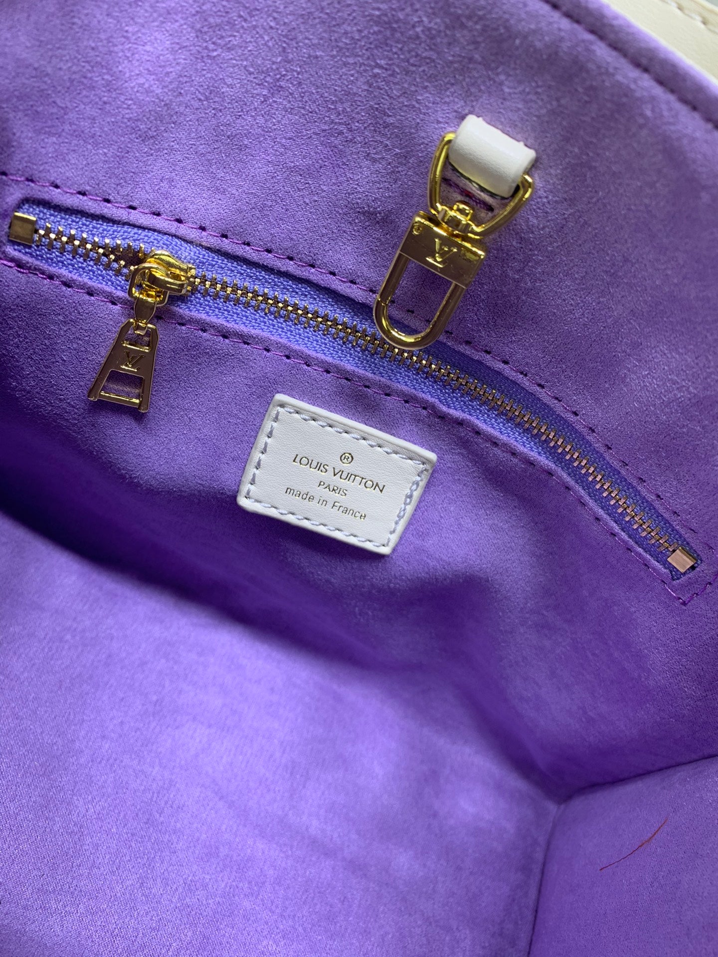 1XE279BDE Stylish leather bag 