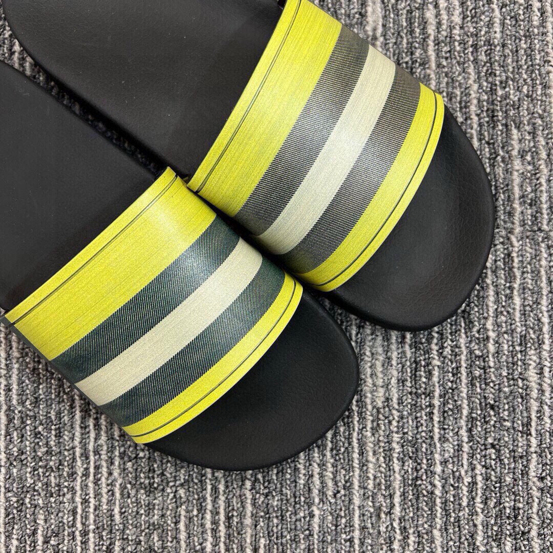 535ZR258ZDE Stylish Slippers