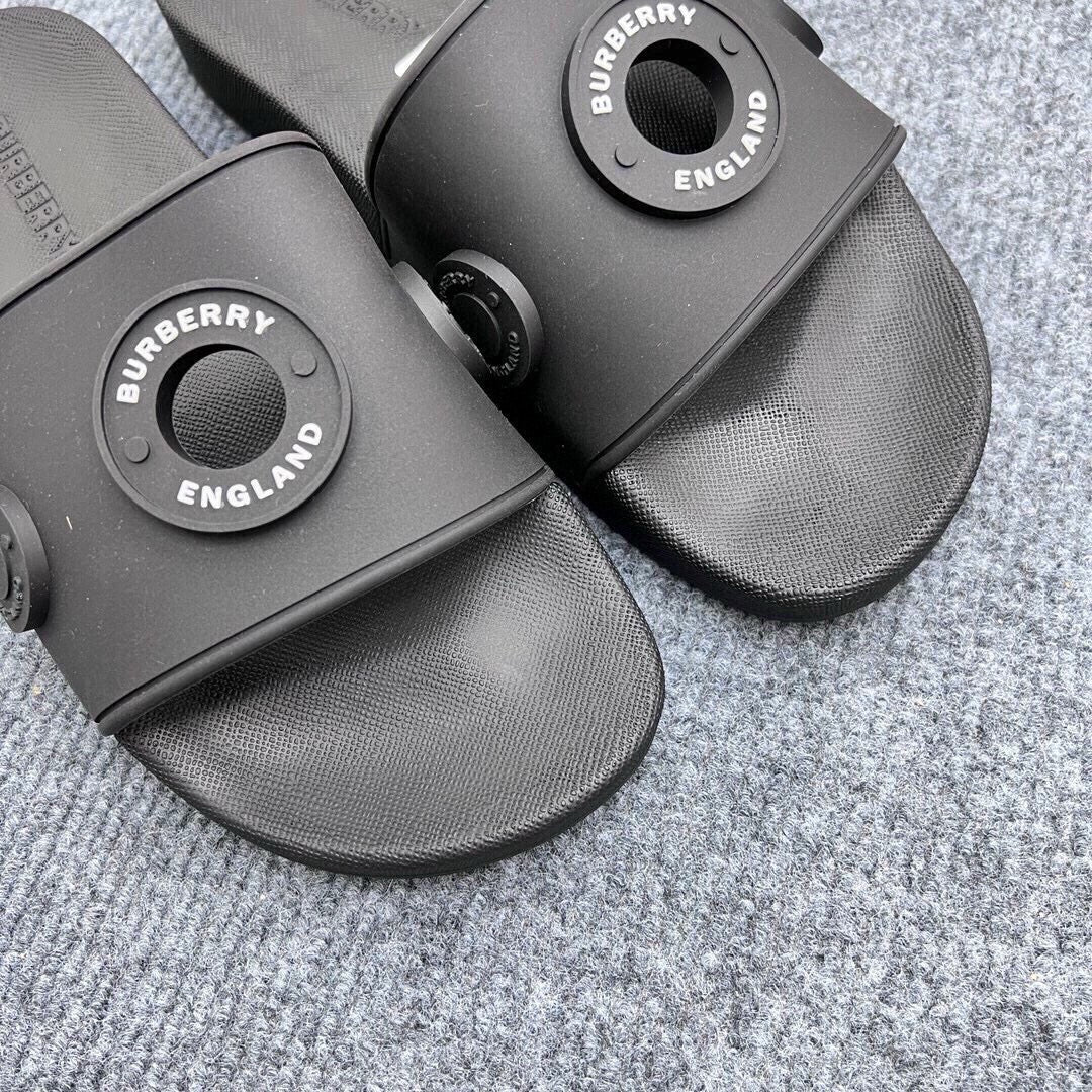 535ZR252ZDE Stylish Slippers