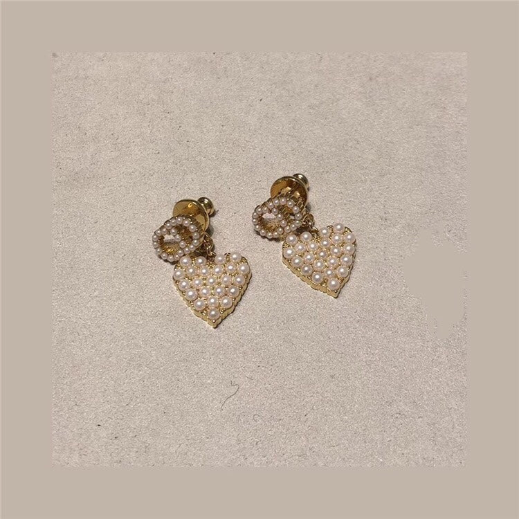 14D542EDE Stylish Earrings