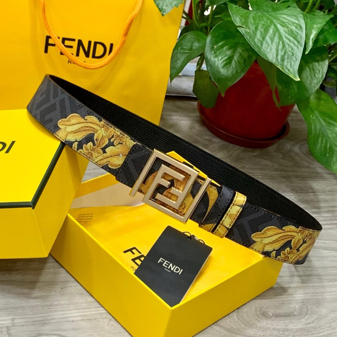 1WF182PDE Stylish  High quality belt With full package
