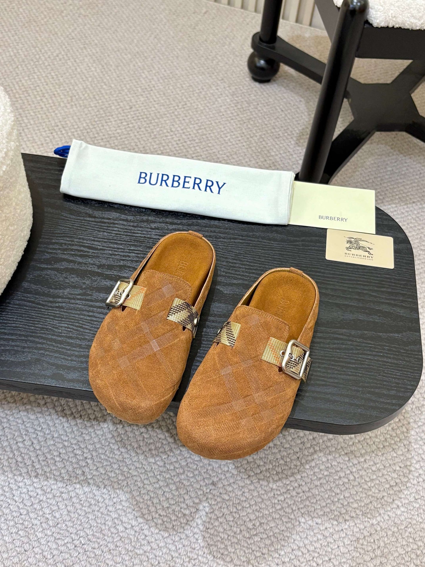 285NR11ZDE Stylish leather shoes