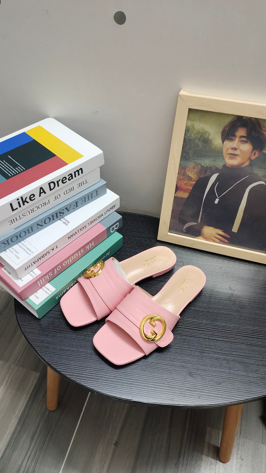 14B101ZDE Stylish Slippers