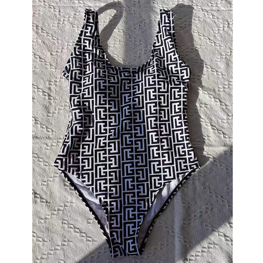 14V120YDE Stylish Bikini swimsuit