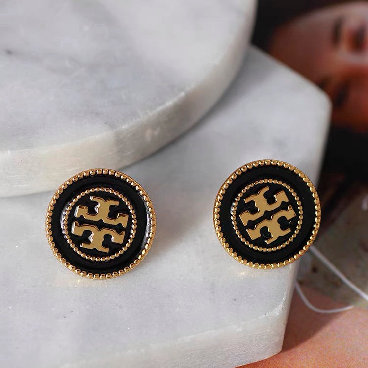 14A470EDE Stylish Earrings