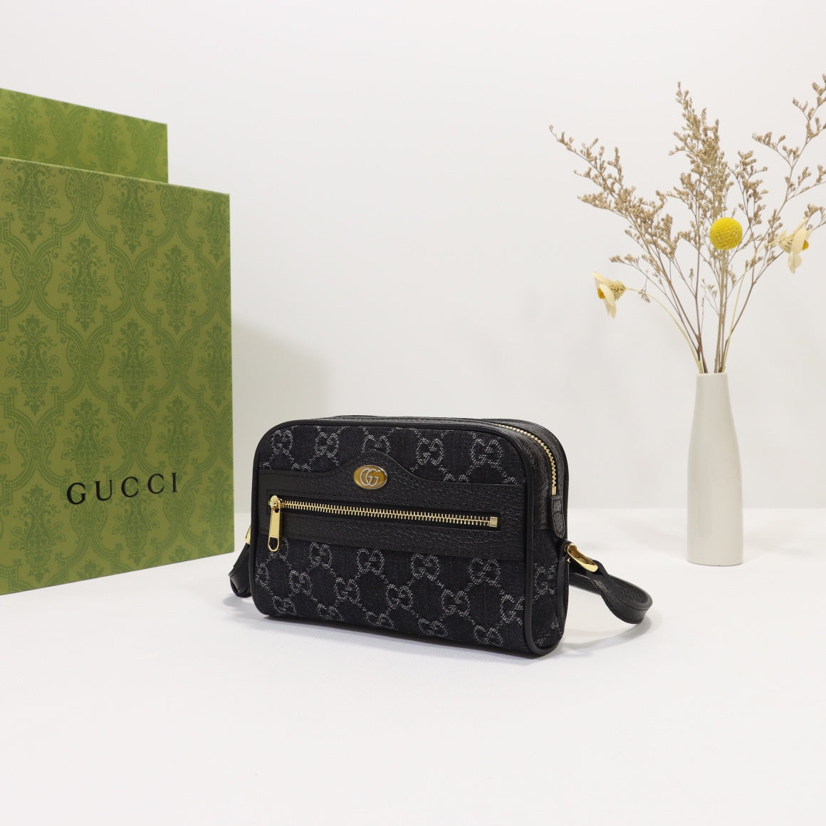 XB18BDE Stylish leather bag 