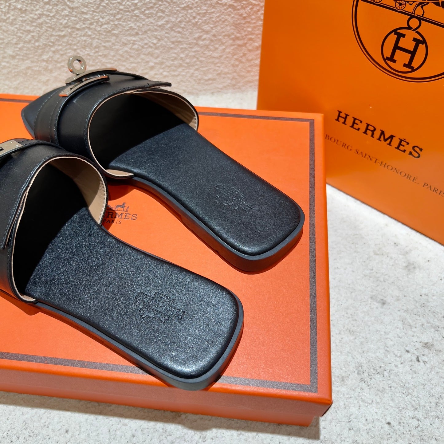 14H201ZDE Stylish Slippers