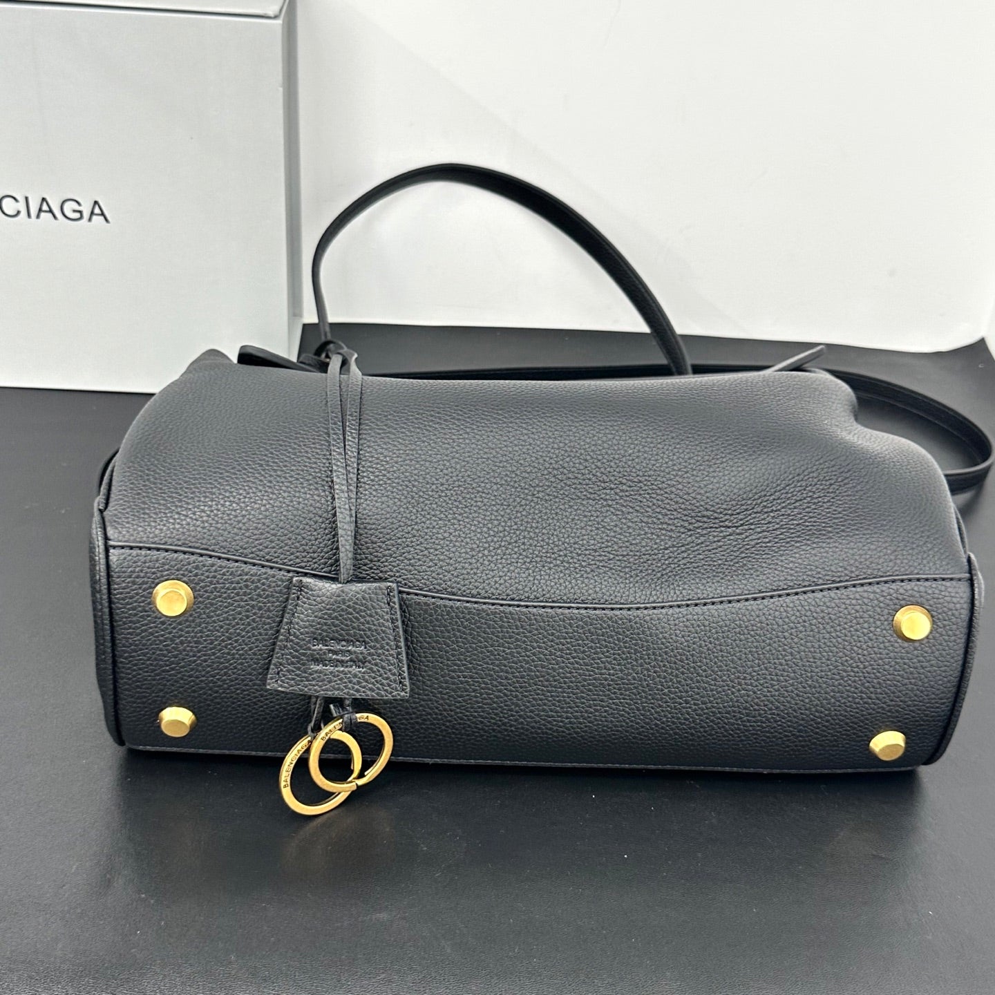 15XJ4BDE Stylish leather bag