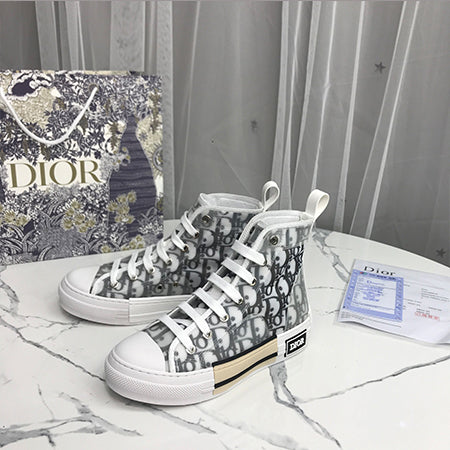 SD1ZDE Stylish Sneakers