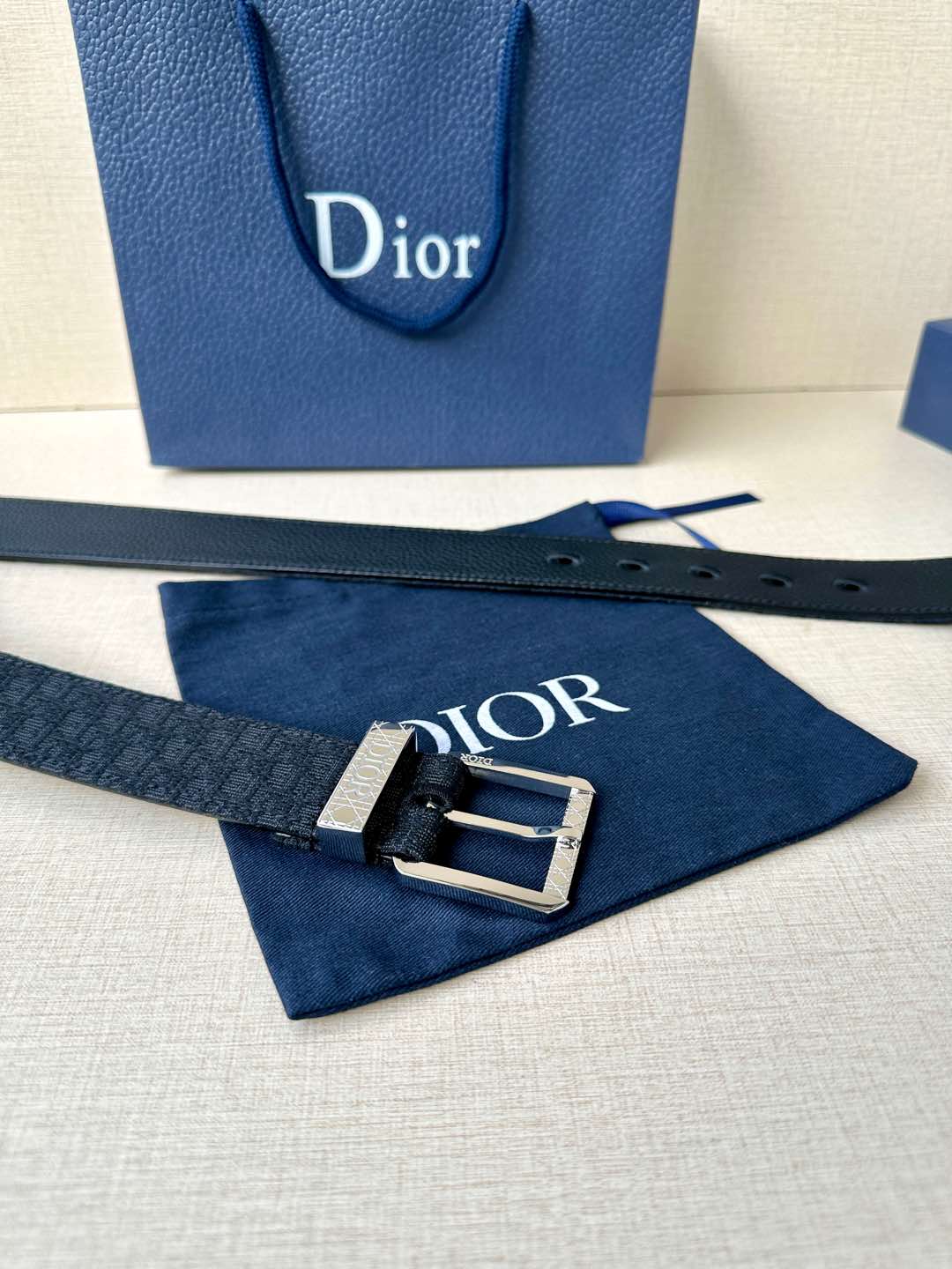 1WD156PDE Stylish  High quality belt With full package