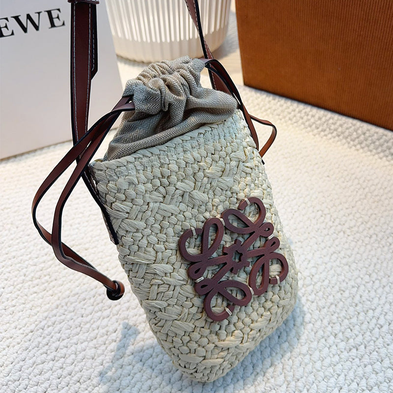 6XA444BDE Stylish Woven Handbag