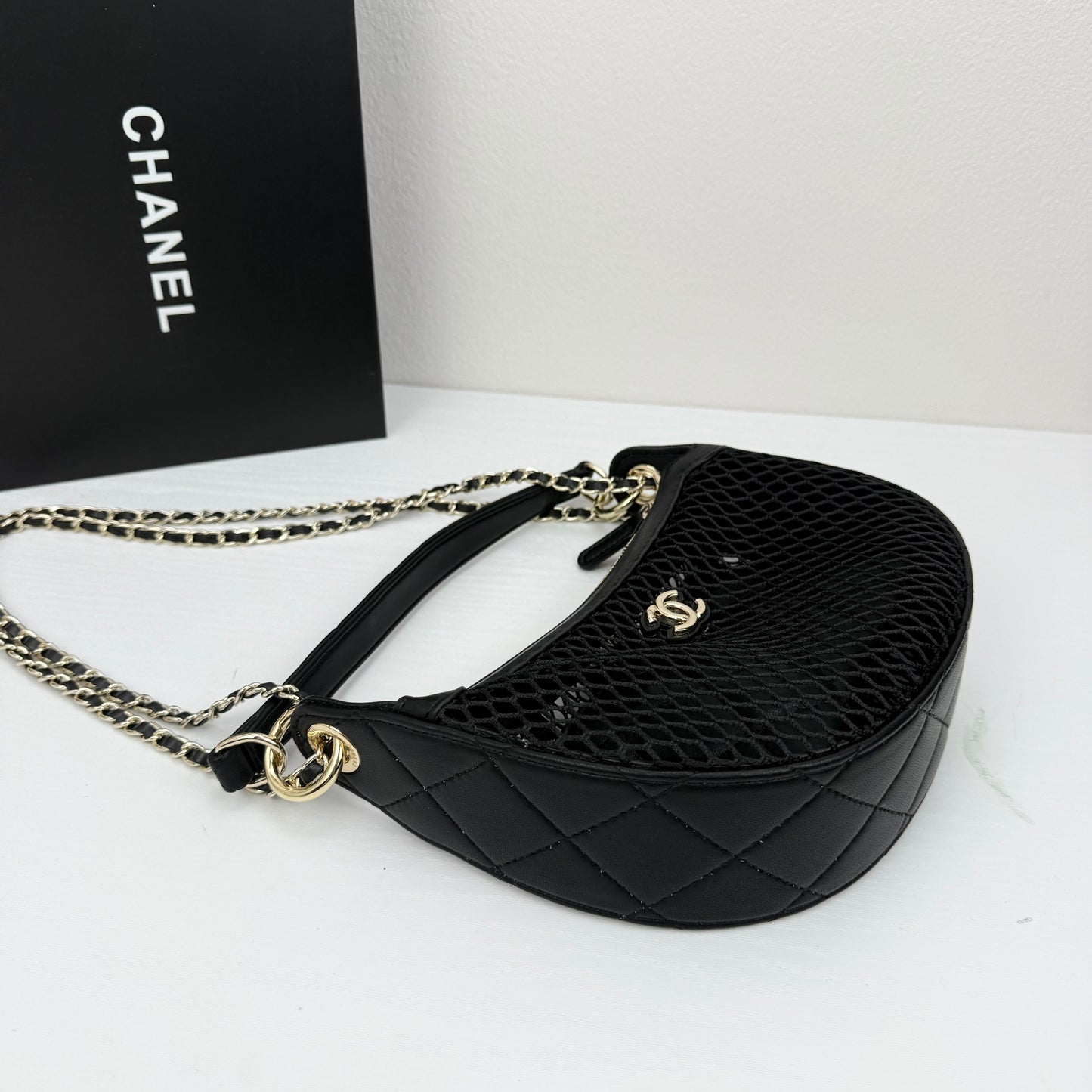 15RC48BDE Stylish leather bag
