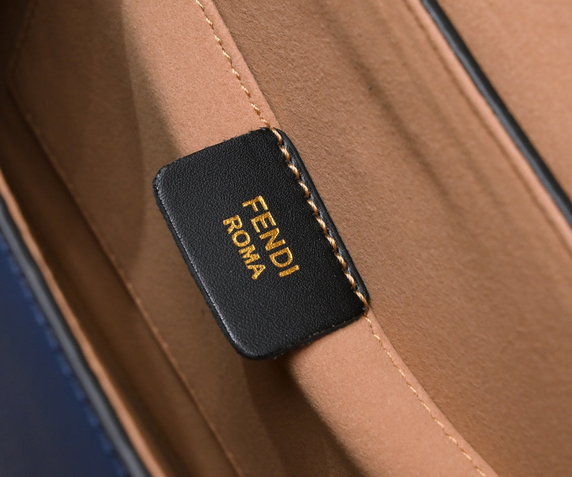 1XF90BDE Stylish leather bag 