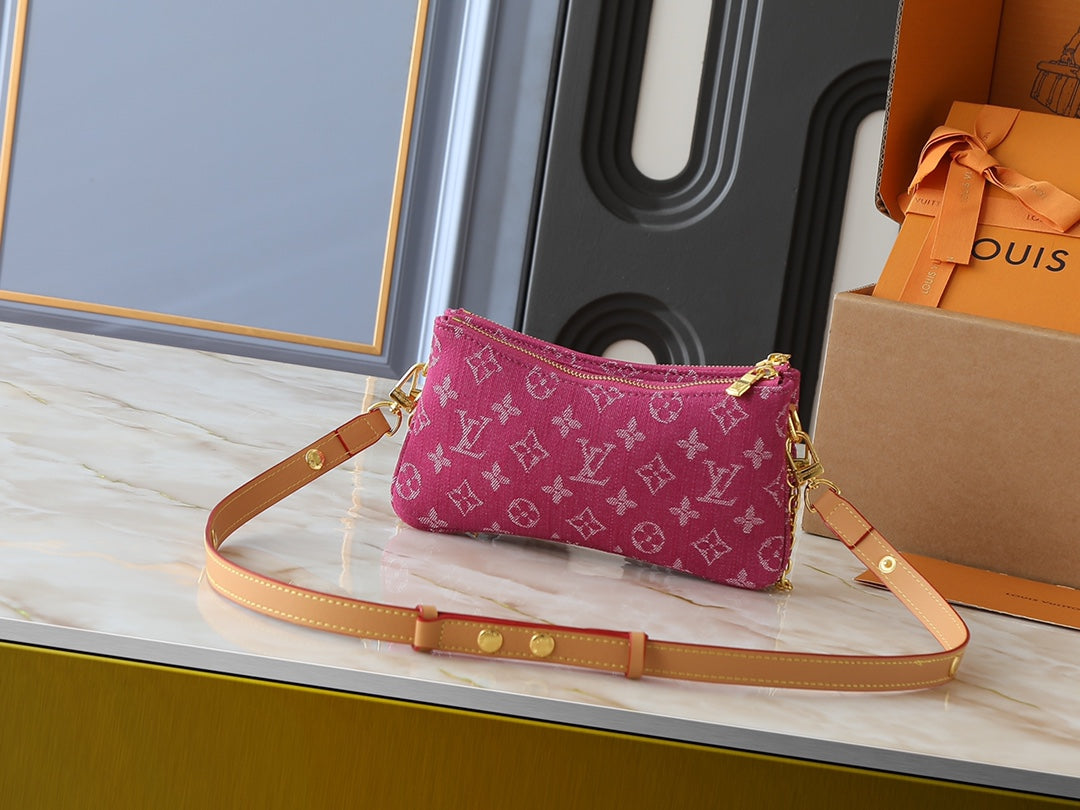 15RE31BDE Stylish  bag