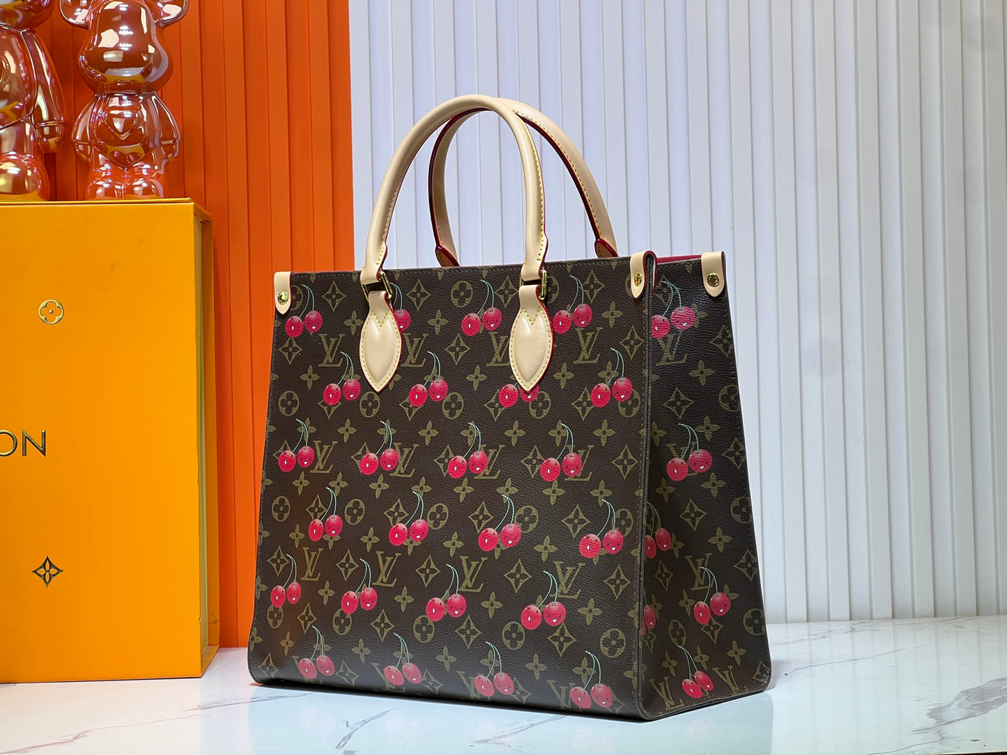 155NE14BDE Stylish leather bag