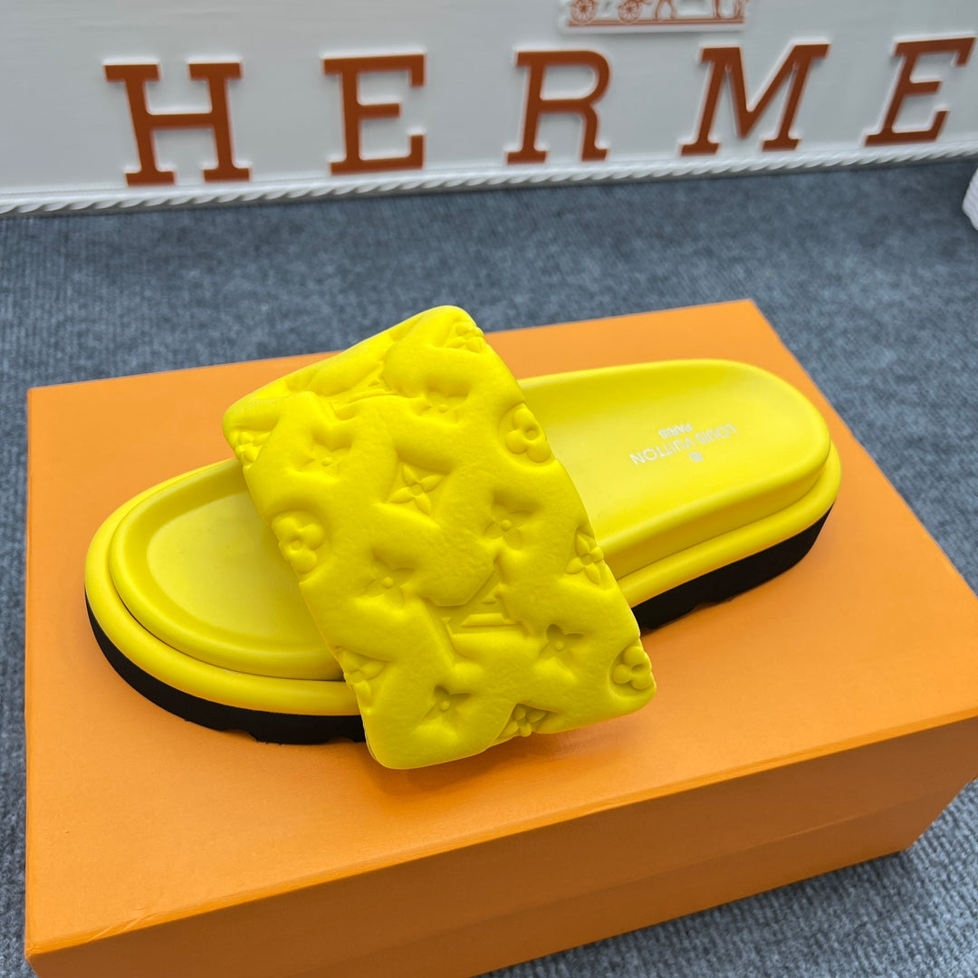 5YE115ZDE Stylish Slippers