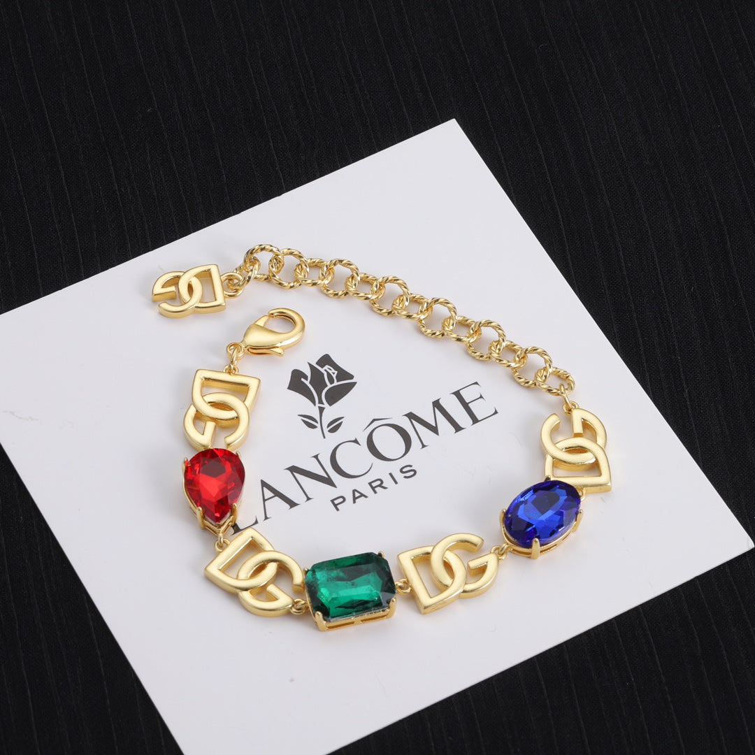 1XA5833XDE Stylish  Earrings Bracelets Necklaces