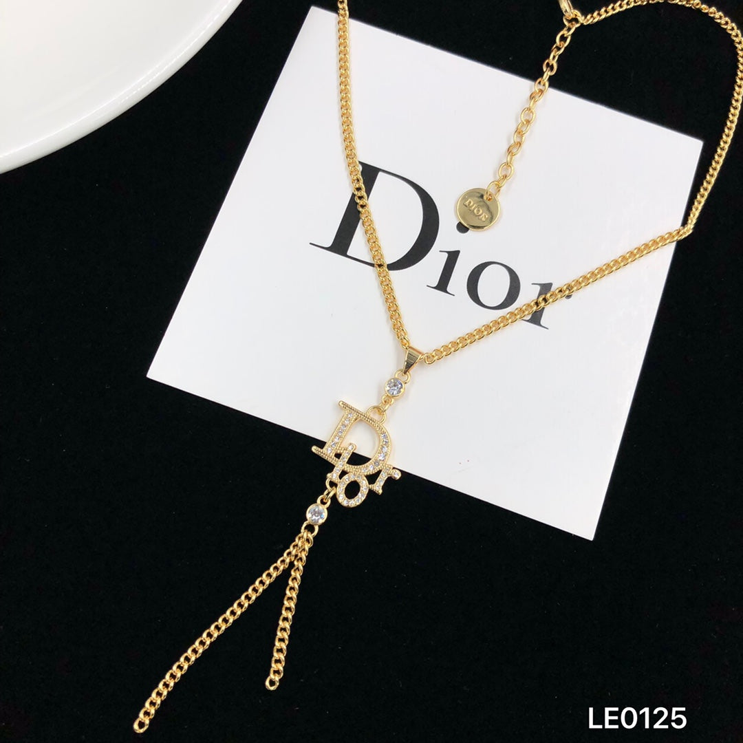 1YD51XDE Stylish  Earrings  Necklaces