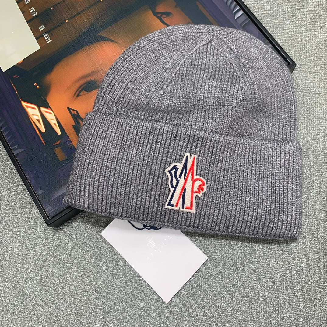 125ZA479MDE Stylish hats