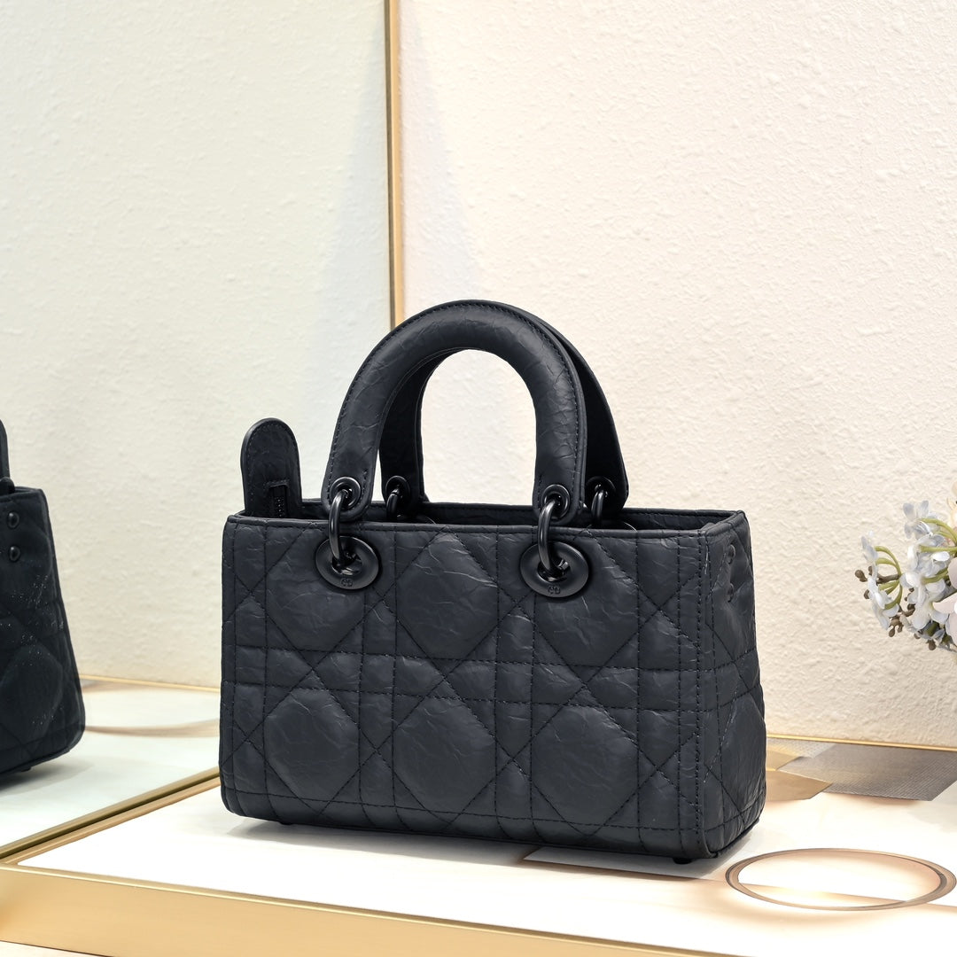 1XD438BDE Stylish leather bag