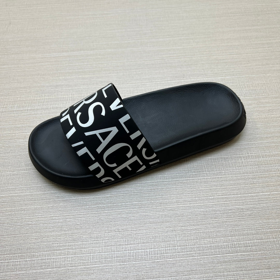 54V108ZDE Stylish slippers