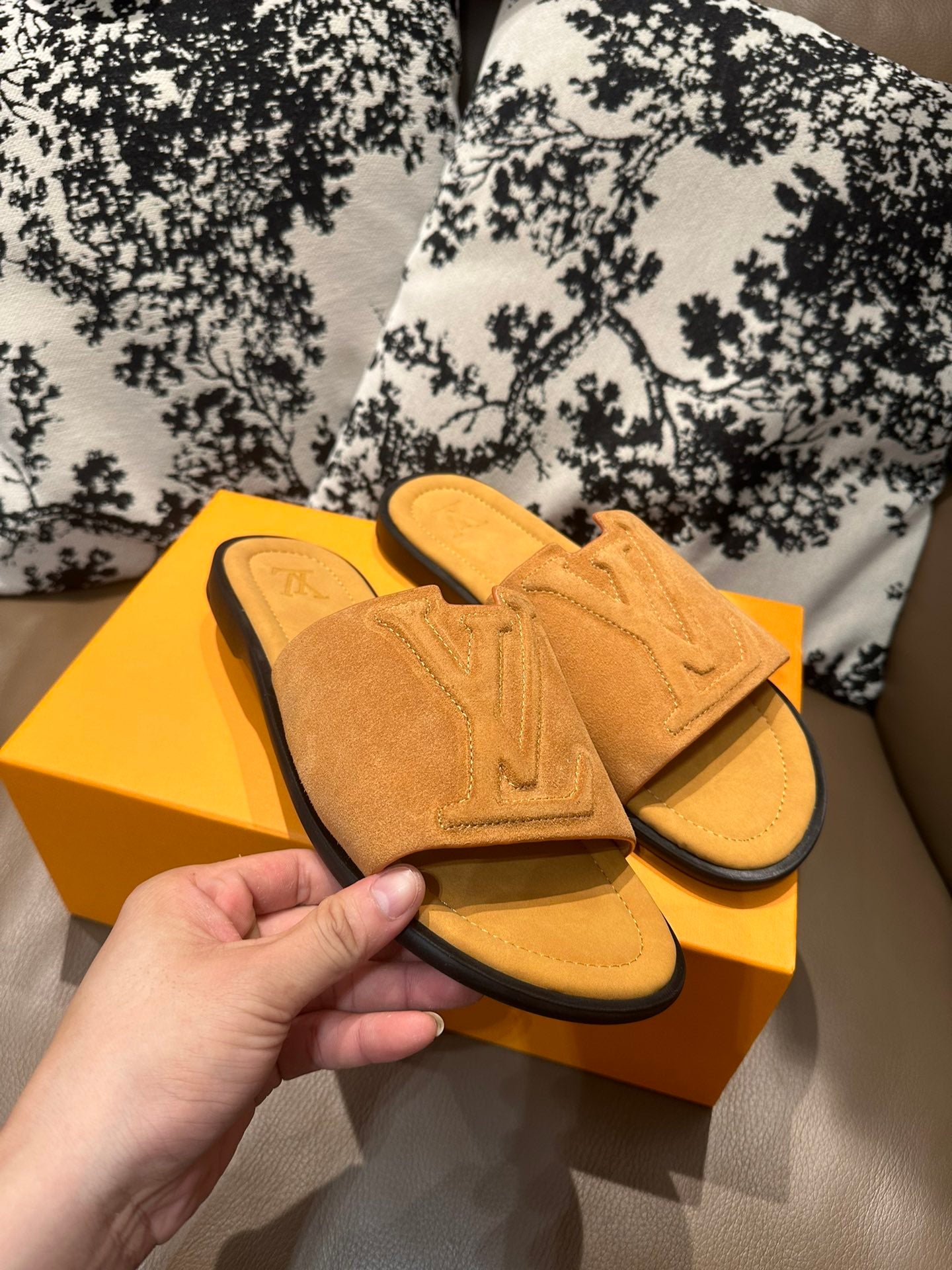 285ZE25ZDE Stylish leather Shoes