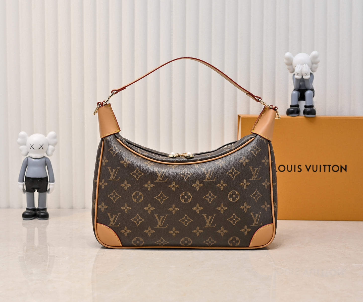 2WE9BDE Stylish leather bag