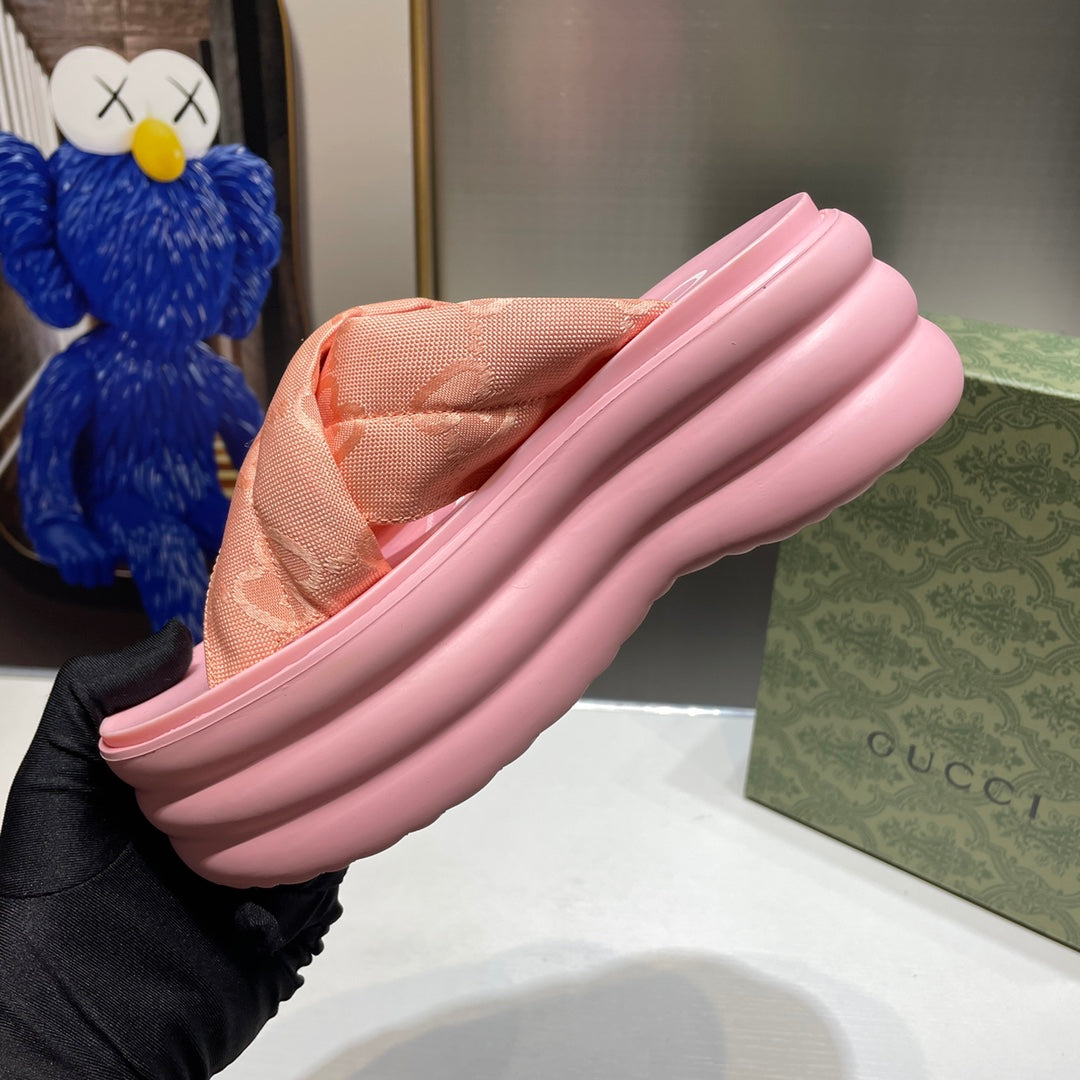 14B145ZDE Stylish Slippers Sole thickness 8cm