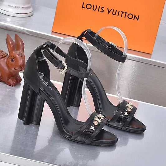 245RE31ZDE Stylish leather  High heels