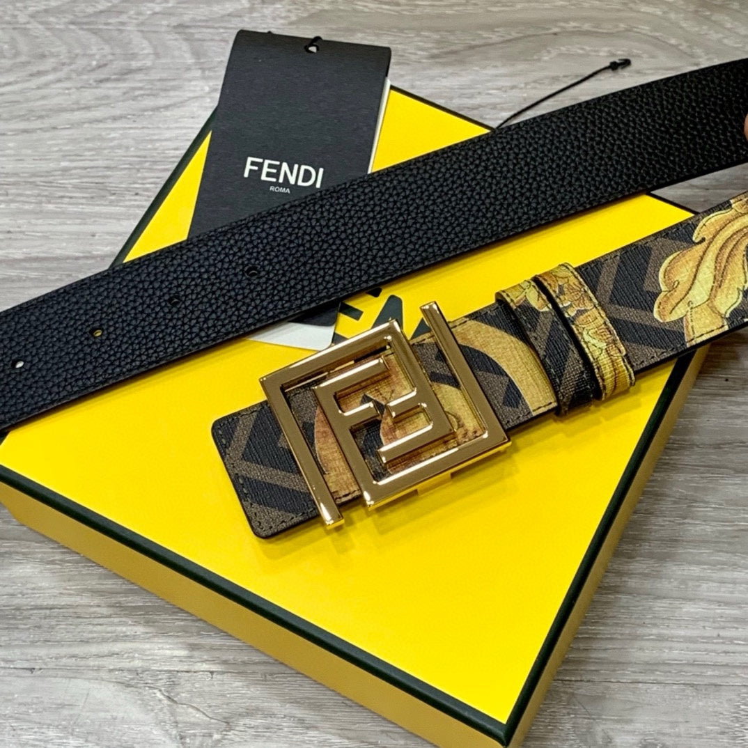 1WF182PDE Stylish  High quality belt With full package