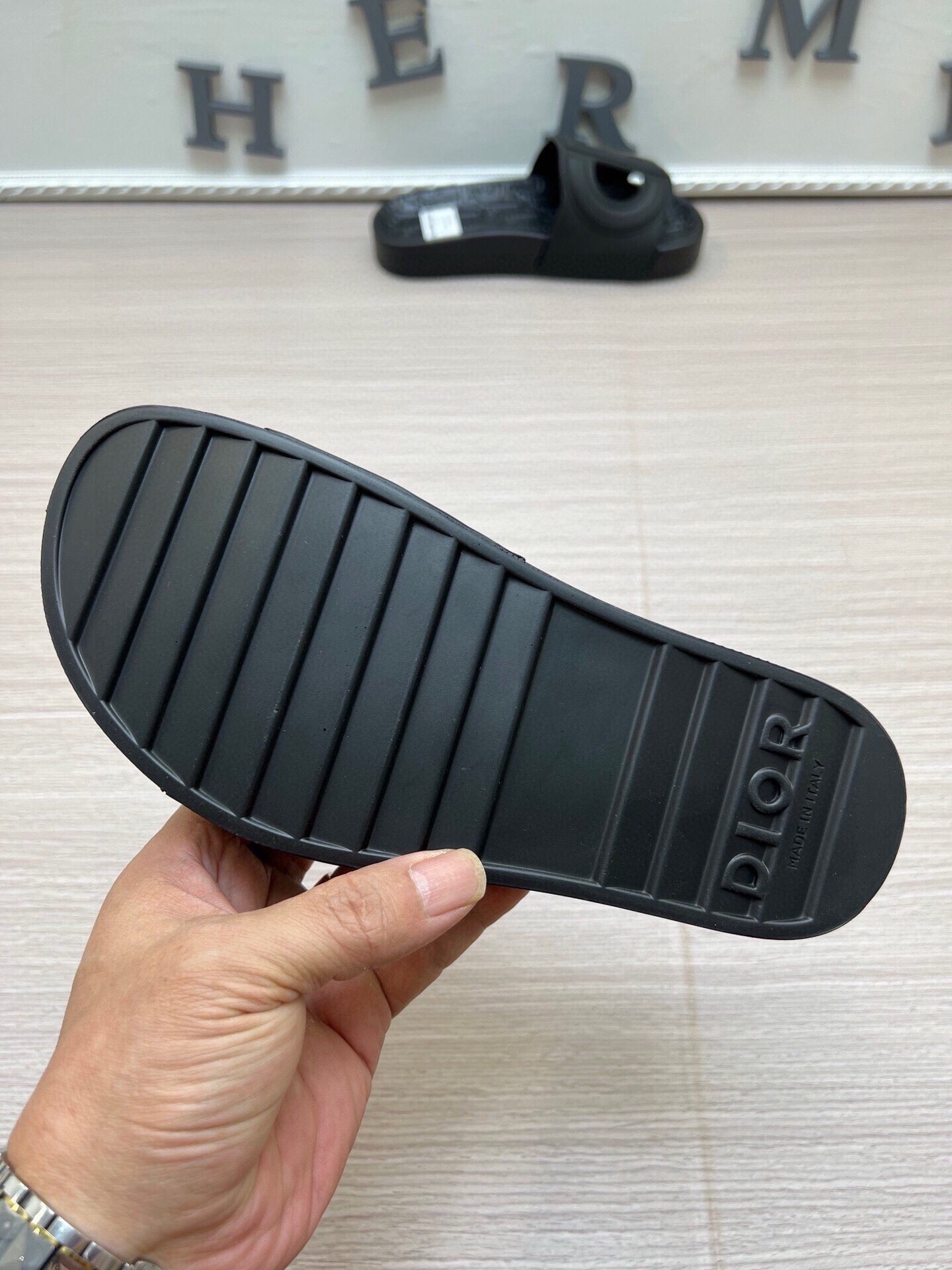 5LD213ZDE Stylish Slippers