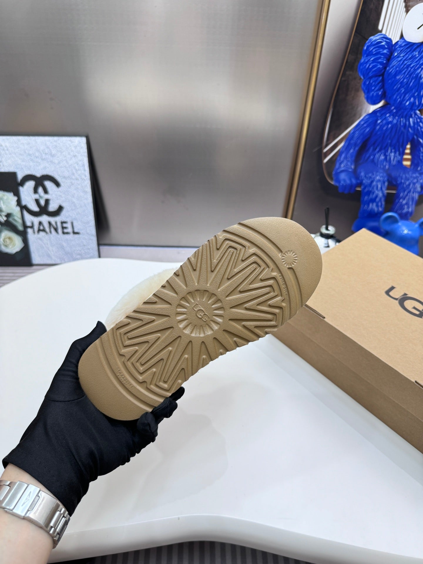 1LU12ZDE Stylish snow boots