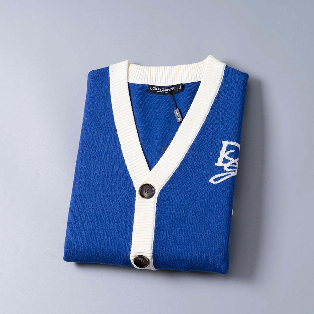 185ZA125UDE Stylish Sweaters