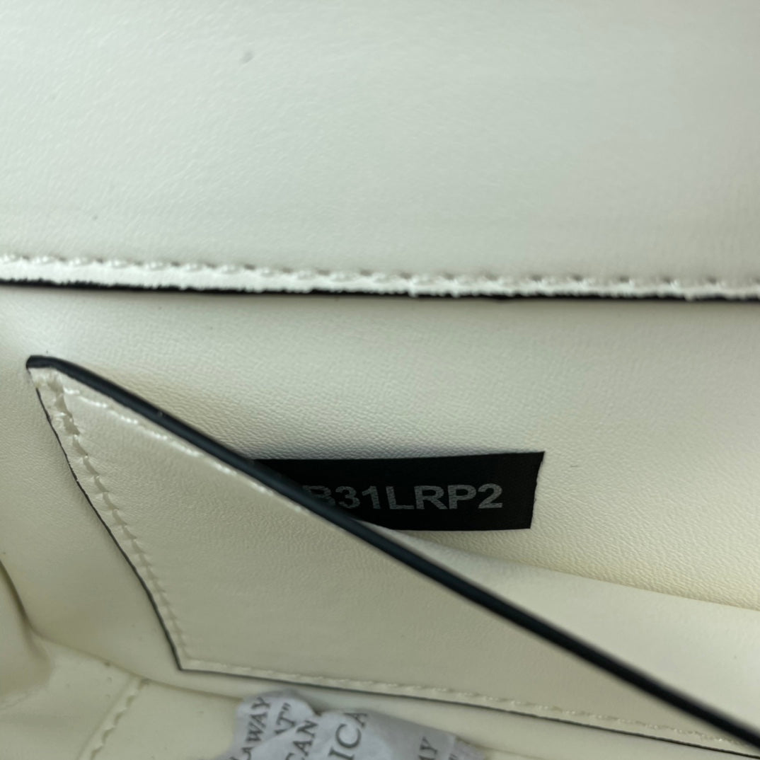 1WVL114BDE Stylish leather bag