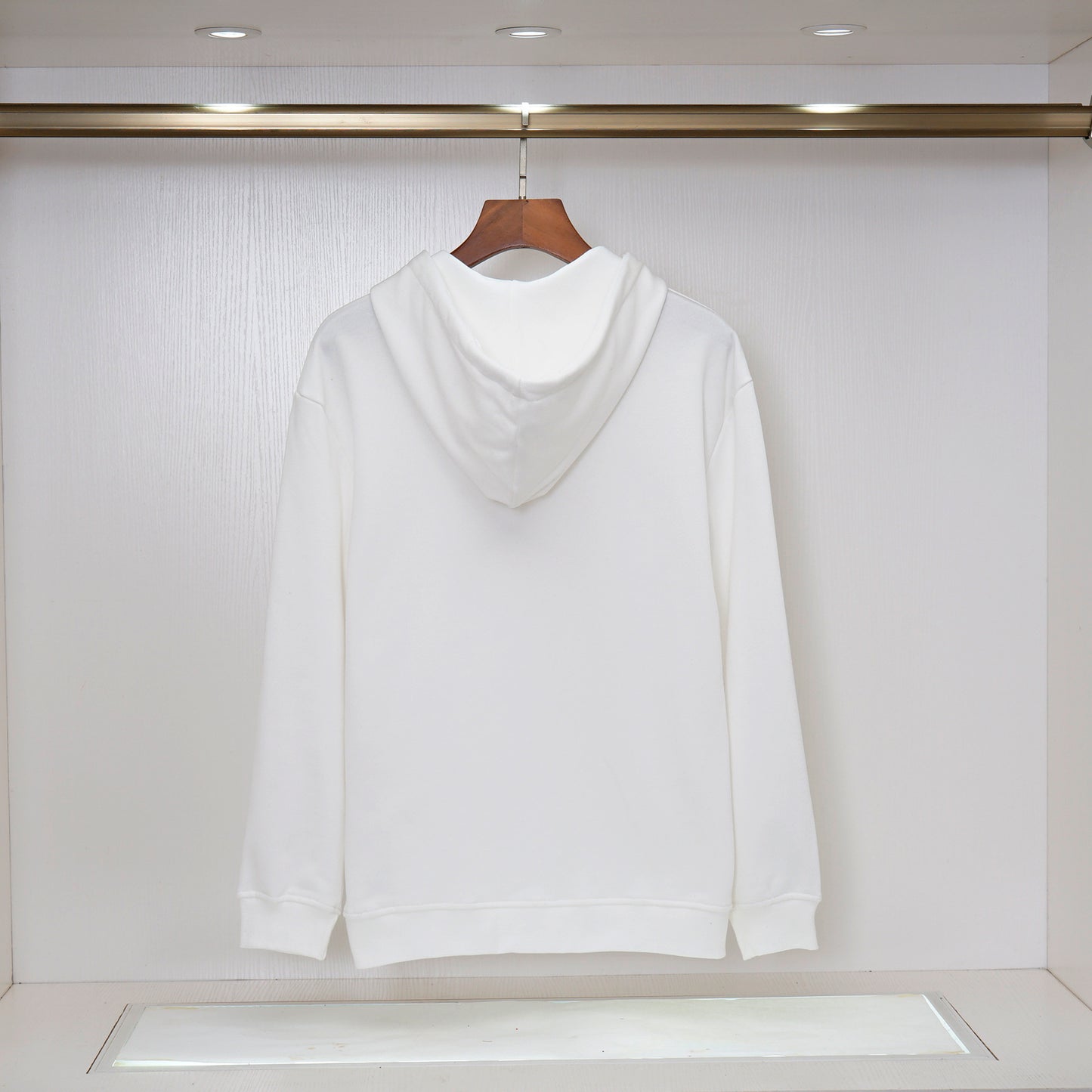 185ZE147UDE Stylish Sweaters