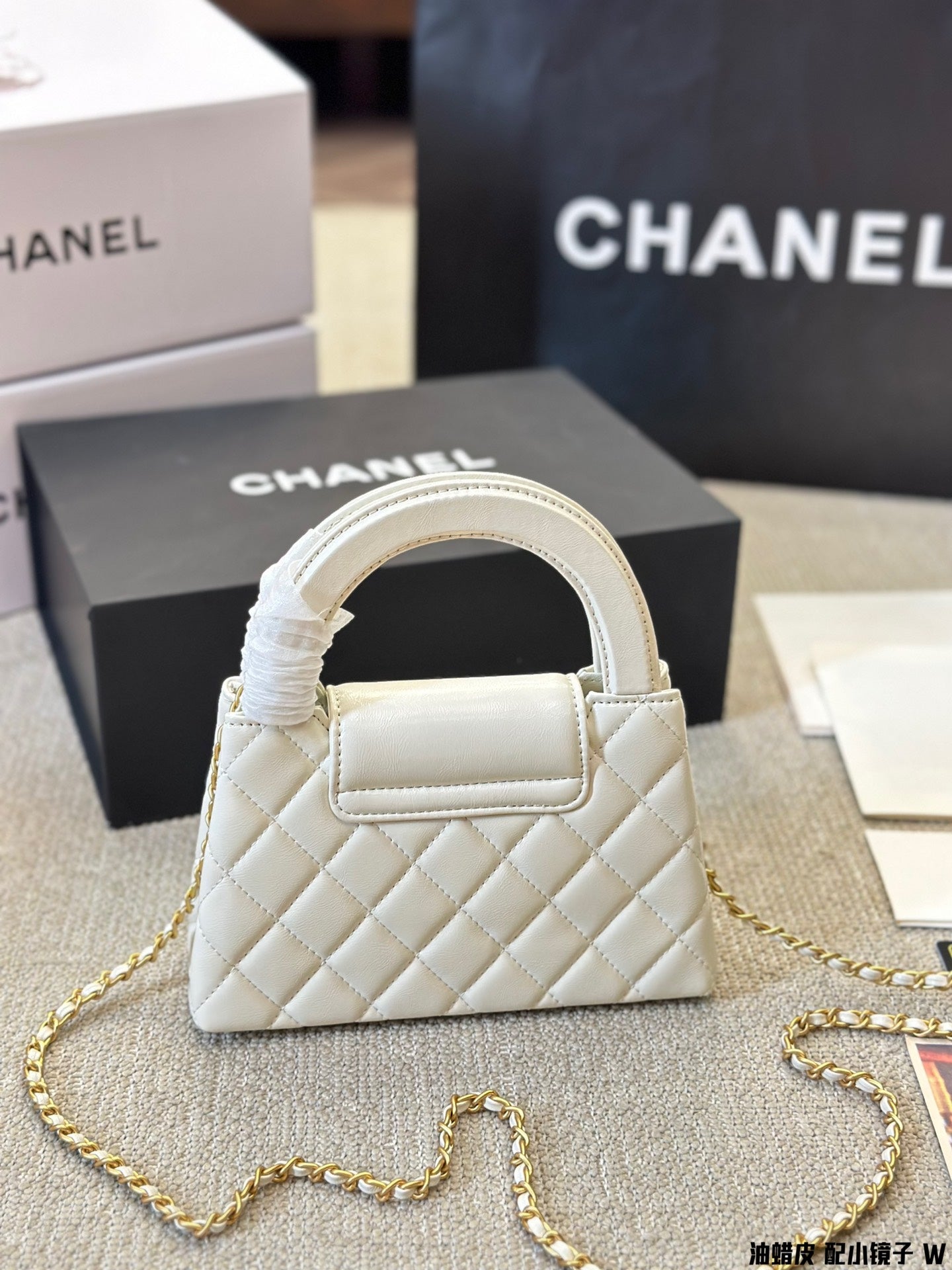 6XC422BDE Stylish leather bag