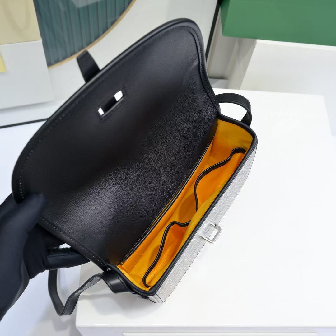 165RA6BDE Stylish leather bag