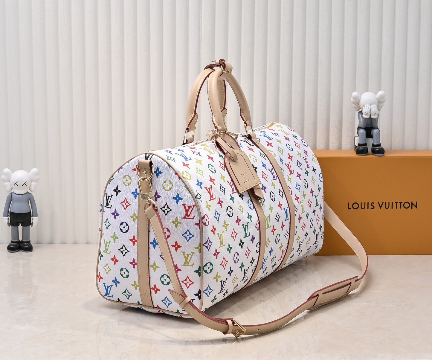 2WE8BDE Stylish Luggage bags