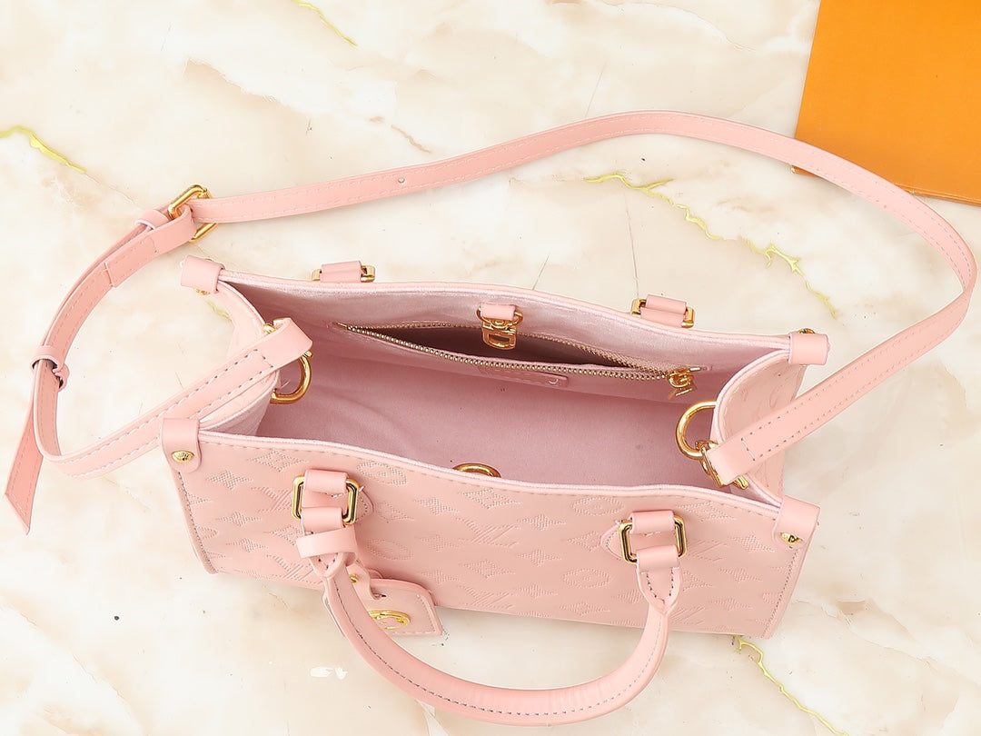 1WE93BDE Stylish leather bag