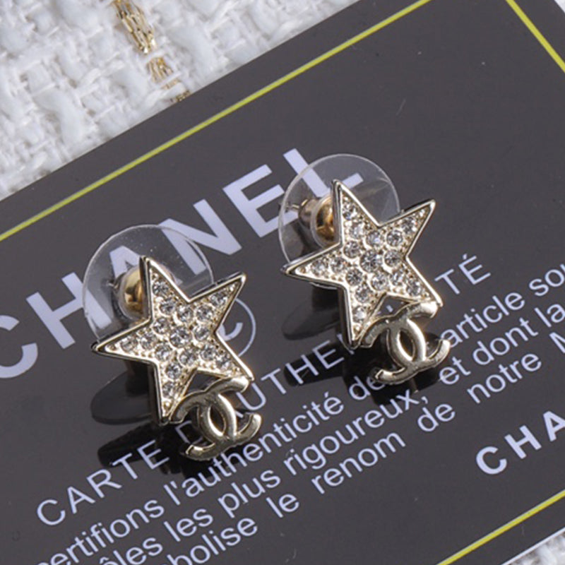 1NC227EDE Stylish Earrings