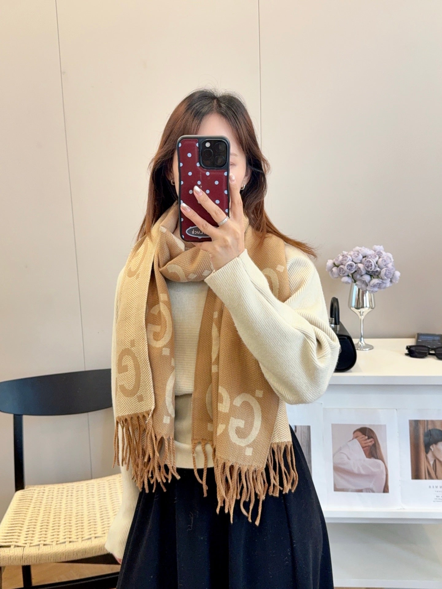 185ZB38WDE Stylish Winter Scarves
