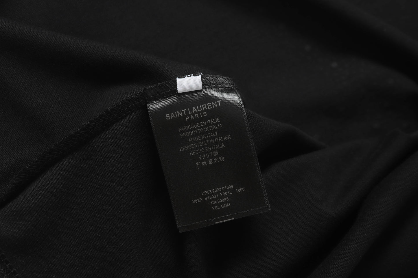 145RSL184UDE Stylish T-shirt