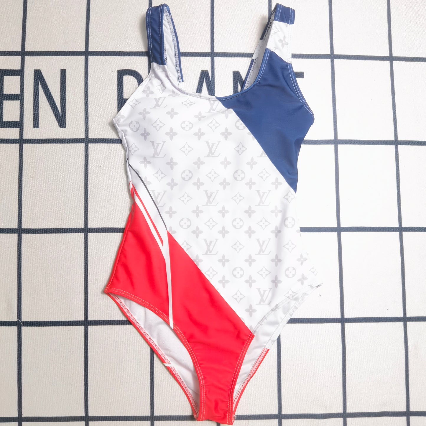 145ZE334YDE Stylish Bikini swimsuit