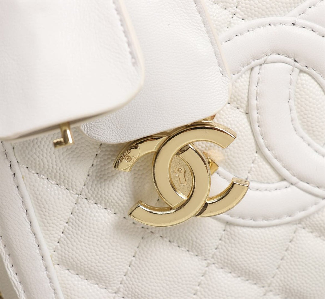 165NC123BDE Stylish leather bag